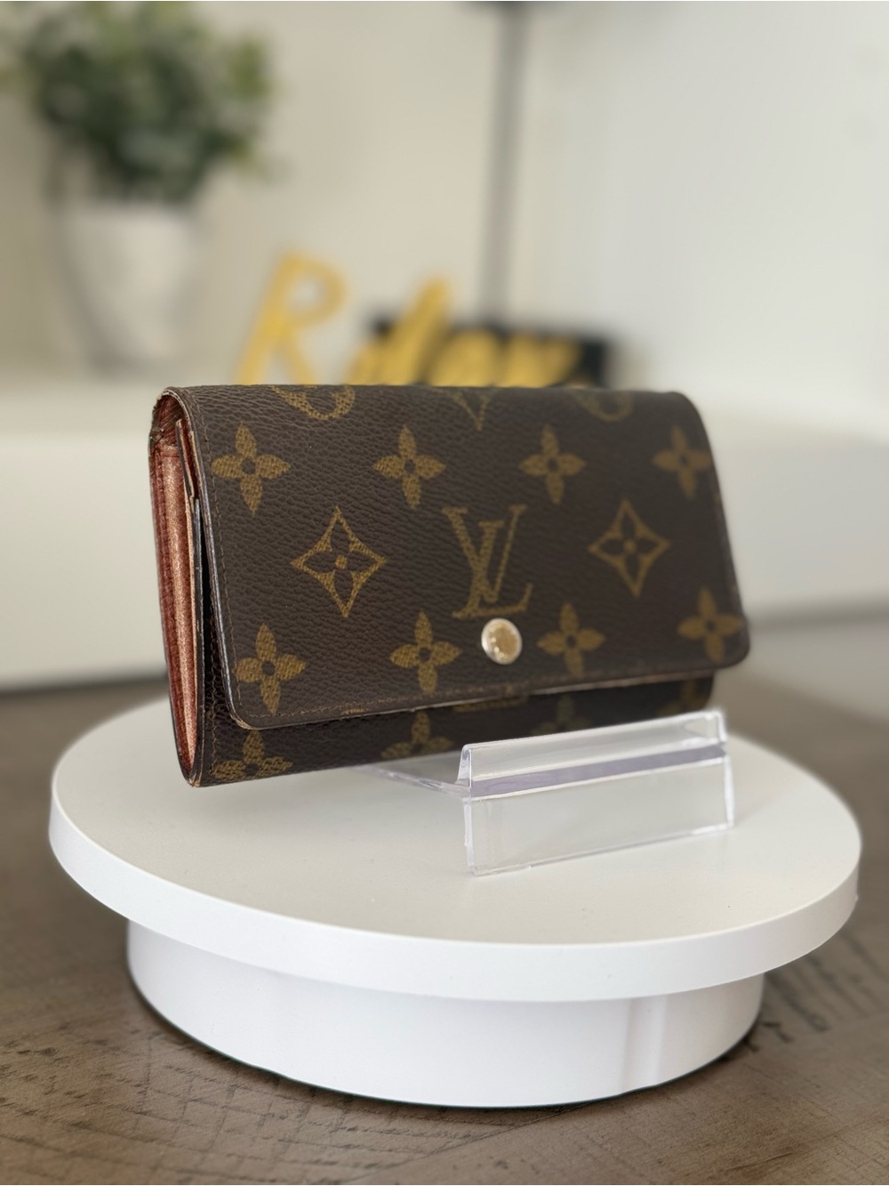 Louis Vuitton Monogram Canvas Wallet – Brown - Picture 3 of 14
